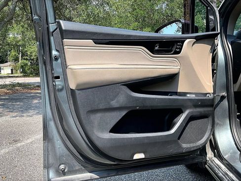 Used 2019 Honda Odyssey Elite image 17