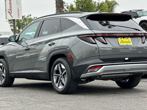 Certified 2026 Hyundai Tucson SEL FWD image 6