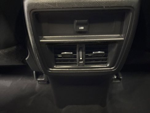 Used 2018 Nissan Murano S image 30