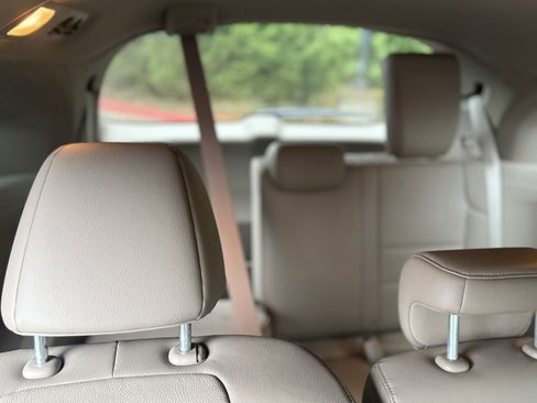 Used 2016 Honda Odyssey EX-L image 19