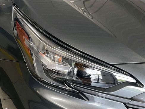 Used 2023 Subaru Legacy Premium AWD/4WD image 32