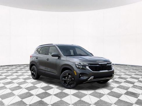 New 2026 Kia Seltos EX FWD image 12