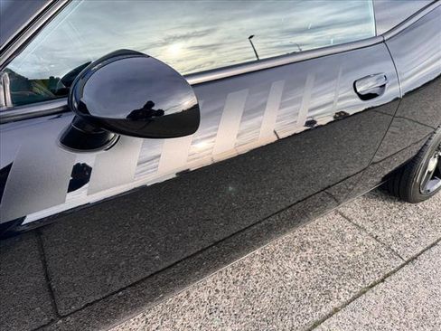 Used 2012 Dodge Challenger R/T image 7