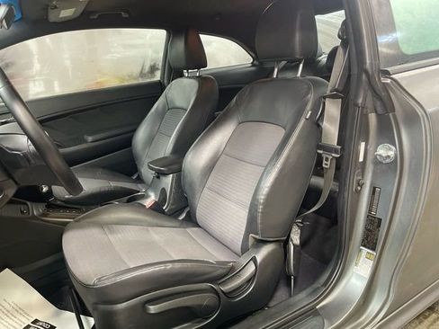 Used 2016 Kia Forte Koup SX image 11