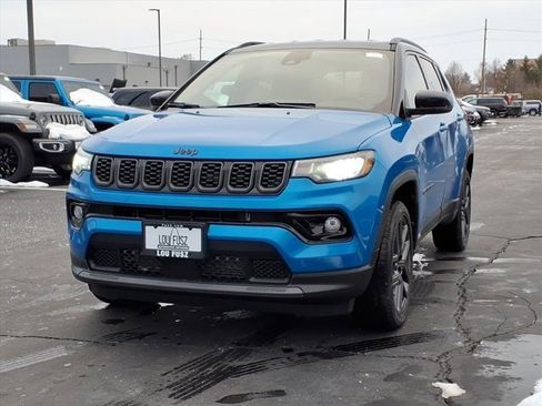 New 2026 Jeep Compass Limited image 2
