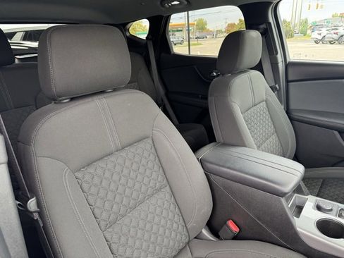 Used 2019 Chevrolet Blazer LT image 44