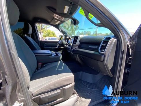 Used 2022 RAM 2500 Big Horn w/ Level A Equipment Group AWD/4WD image 15