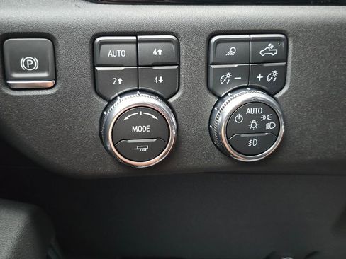 New 2026 GMC Sierra 1500 Elevation w/ Elevation Premium Package image 10