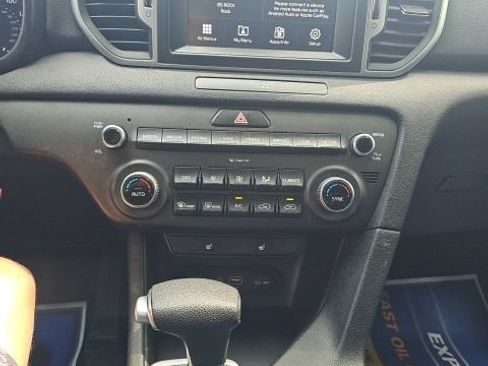 Used 2019 Kia Sportage LX w/ LX Popular Package AWD/4WD image 24