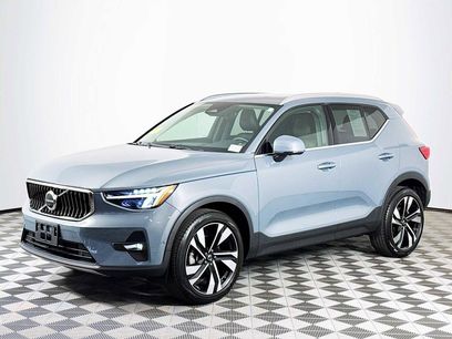 Used 2023 Volvo XC40 B4 Plus w/ Driver Assist Package