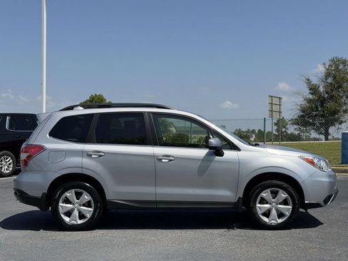 Used 2016 Subaru Forester 2.5i Limited AWD/4WD image 4