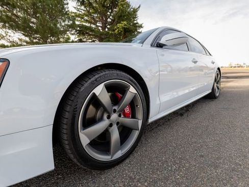 Used 2017 Audi A8 L 4.0T w/ Dynamic Package image 9