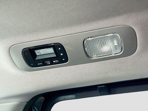 Used 2024 Honda Odyssey Touring image 27