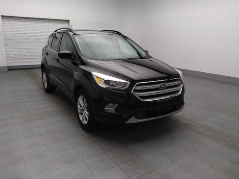 Used 2018 Ford Escape SEL w/ Ford Safe & Smart Package AWD/4WD image 13