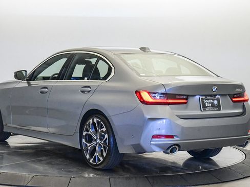 Used 2026 BMW 330i Sedan RWD image 2