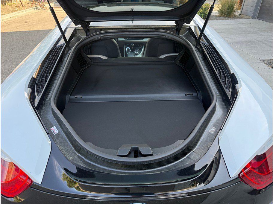 Used 2015 BMW i8 AWD/4WD image 47