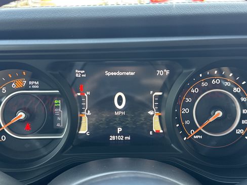 Used 2024 Jeep Wrangler Unlimited Rubicon 392 AWD/4WD image 11