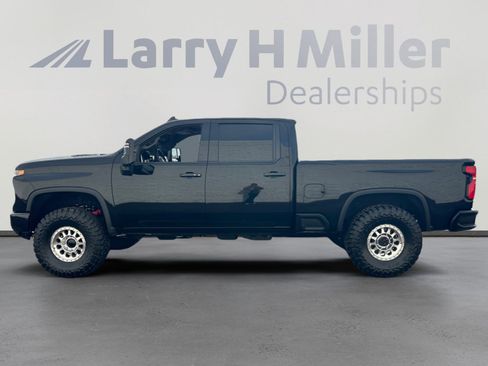 Used 2026 Chevrolet Silverado 2500 LTZ w/ Trail Boss Package image 2