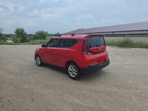 Used 2020 Kia Soul S FWD image 7