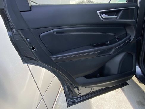 Used 2016 Ford Edge Titanium w/ Equipment Group 302A image 13