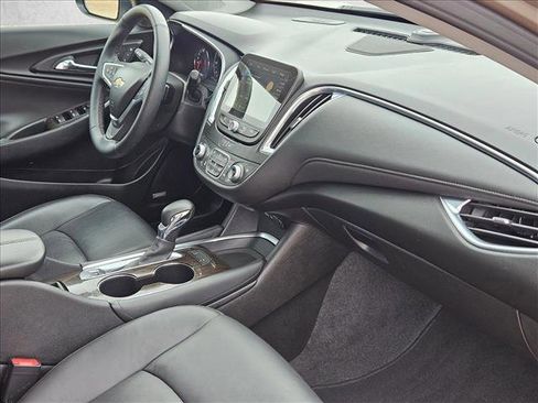 Used 2024 Chevrolet Malibu LT image 23