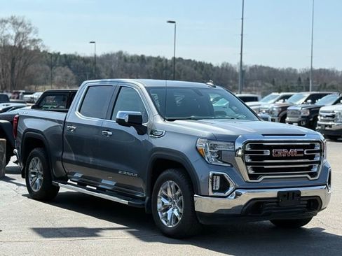 Used 2022 GMC Sierra 1500 SLT image 31