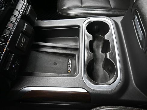 Used 2019 GMC Sierra 1500 SLT w/ SLT Premium Plus Package image 21