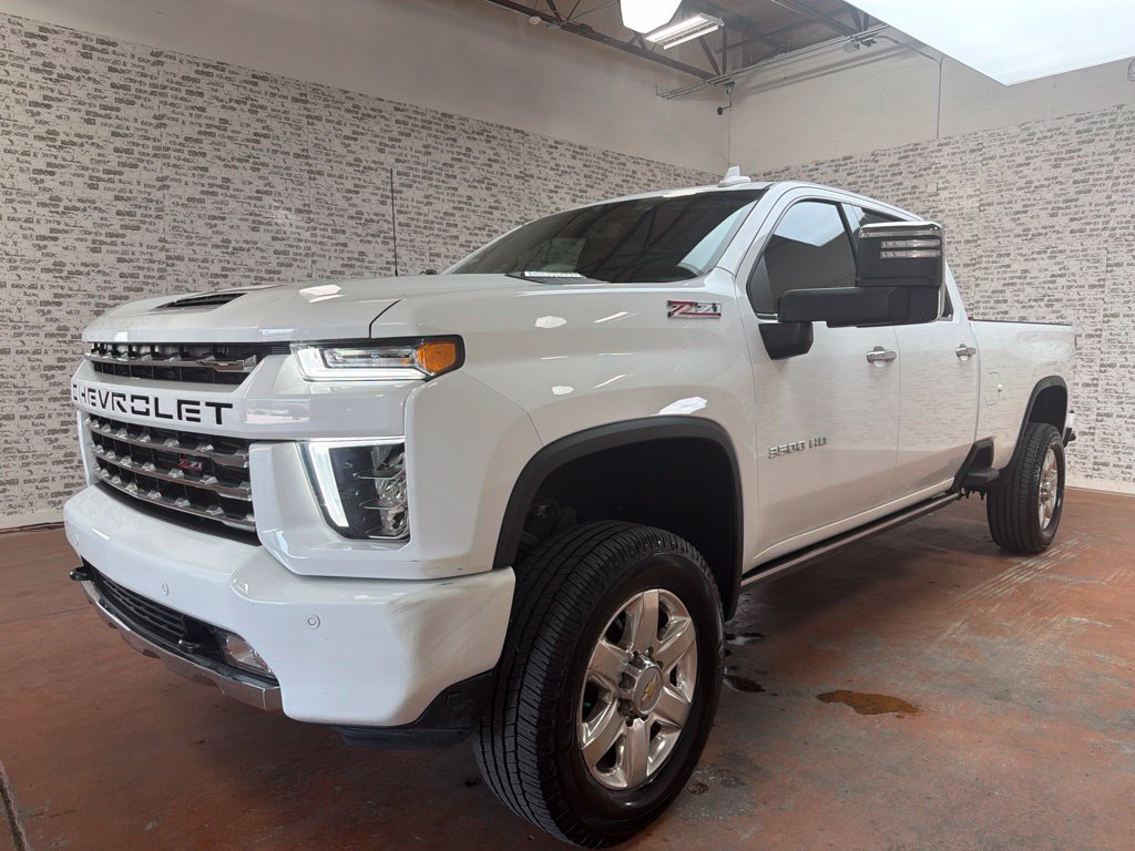 Used 2022 Chevrolet Silverado 3500 LTZ w/ Z71 Chrome Sport Edition AWD/4WD image 3