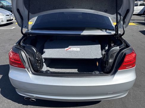 Used 2011 BMW 328i Convertible image 31