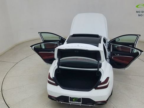 Used 2025 Genesis G70 2.5T image 84