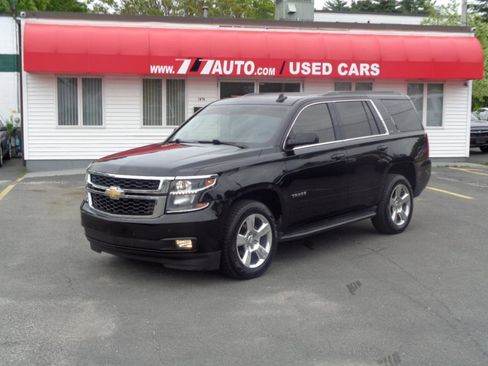 Used 2016 Chevrolet Tahoe LT w/ Luxury Package RWD image 12