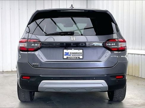 Used 2025 Honda Pilot EX-L image 4