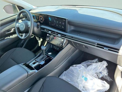 New 2026 Hyundai Tucson SEL image 14