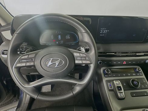 Used 2025 Hyundai Palisade SEL FWD image 11