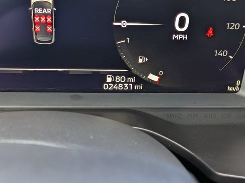 Used 2025 Mitsubishi Outlander SE FWD image 31