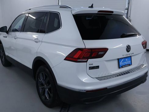 Used 2023 Volkswagen Tiguan SE image 5