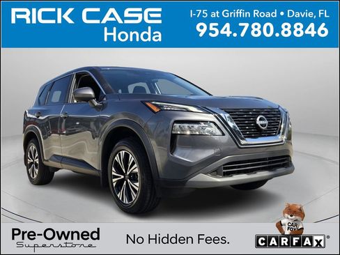 Used 2023 Nissan Rogue SV image 1