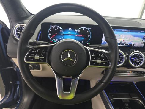 Used 2023 Mercedes-Benz EQB 250+ 250+ image 6