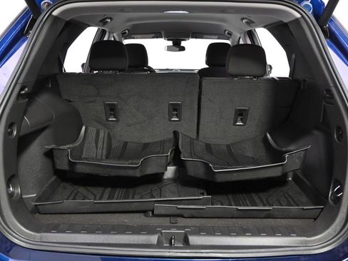 Used 2023 Chevrolet Equinox LT AWD/4WD image 19