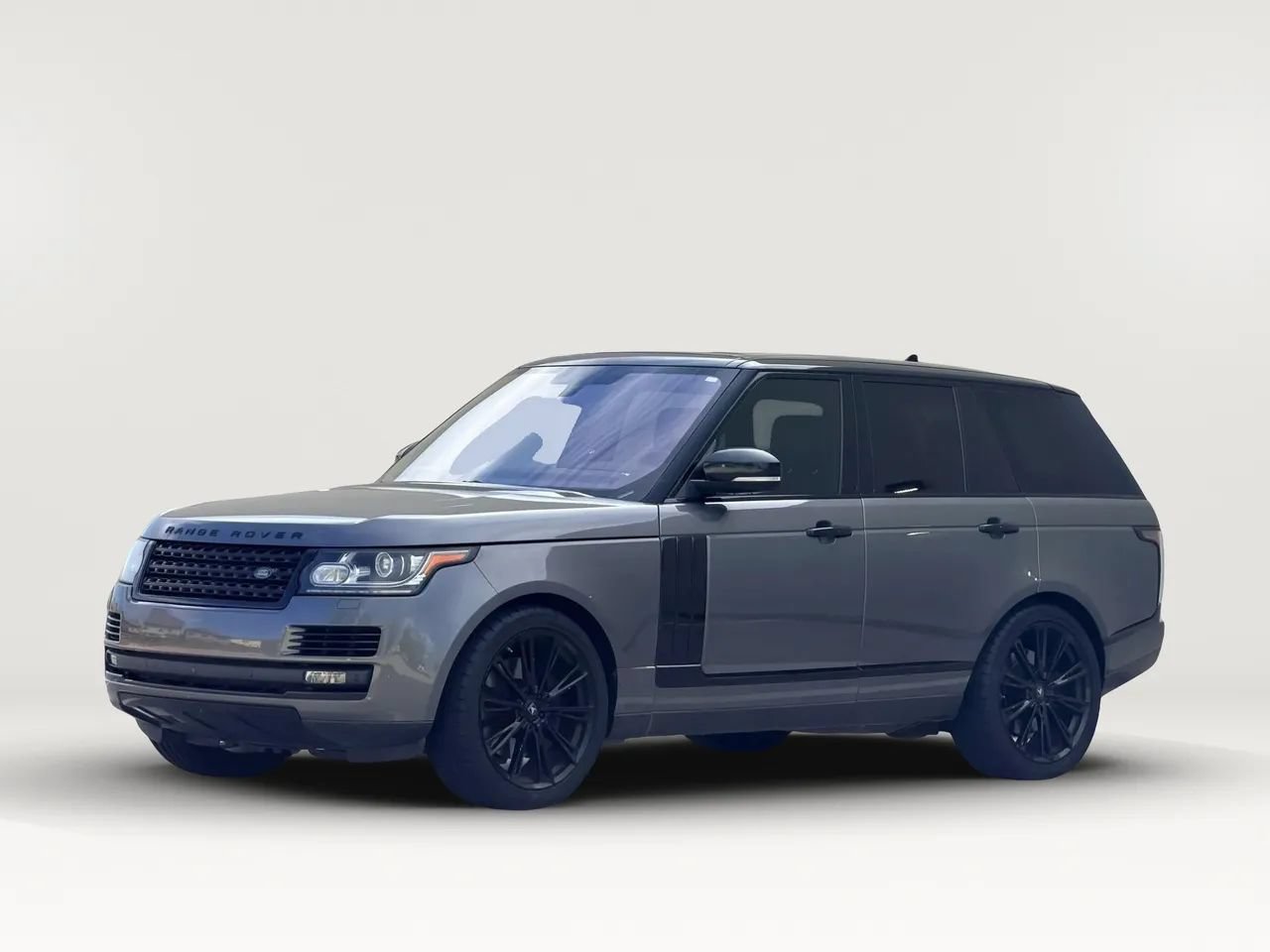 Used 2016 Land Rover Range Rover Supercharged AWD/4WD image 3
