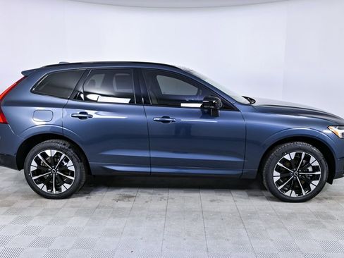 New 2026 Volvo XC60 T8 Plus w/ Protection Package Premier AWD/4WD image 26