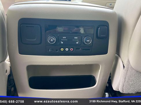 Used 2016 GMC Yukon XL Denali w/ Open Road Package AWD/4WD image 27