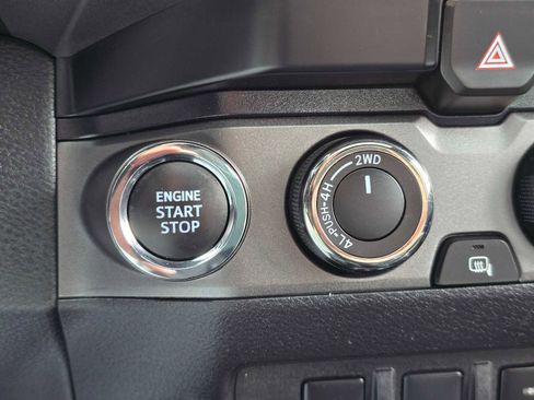 Certified 2023 Toyota Tacoma TRD Off-Road w/ TRD Premium Off Road Package AWD/4WD image 36