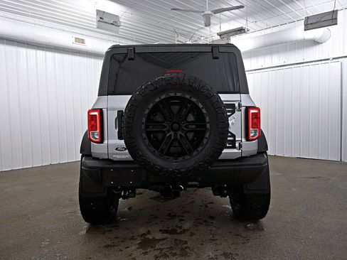 Used 2022 Ford Bronco Black Diamond image 35