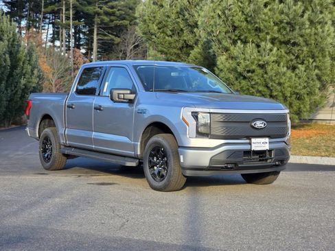 New 2025 Ford F150 Lightning XLT image 2