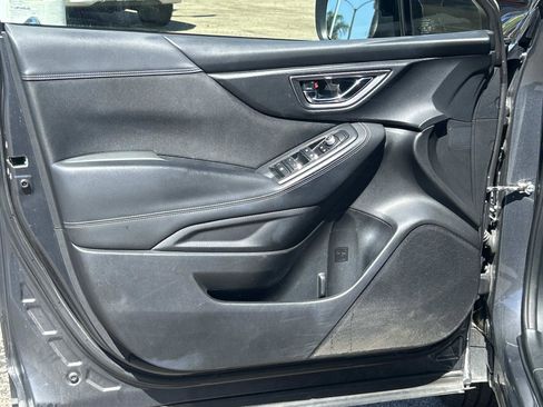 Used 2020 Subaru Forester Premium image 15