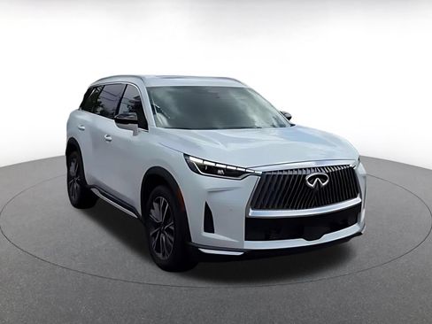 Used 2026 INFINITI QX60 Luxe AWD/4WD image 3