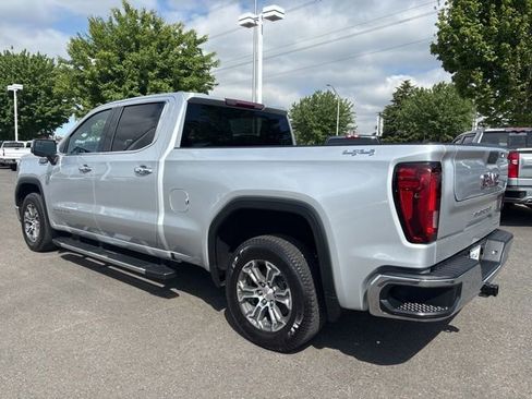 Used 2021 GMC Sierra 1500 SLT AWD/4WD image 3