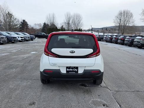 Used 2020 Kia Soul LX image 7