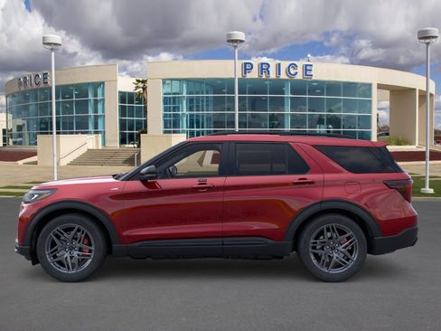 Used 2026 Ford Explorer ST-Line w/ ST-Line Street Pack RWD image 3